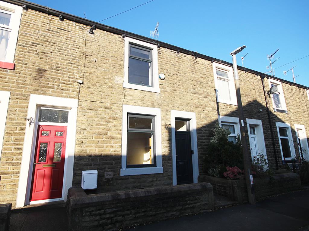 2 bedroom terraced house To Let in Foulridge, Colne - Main Image